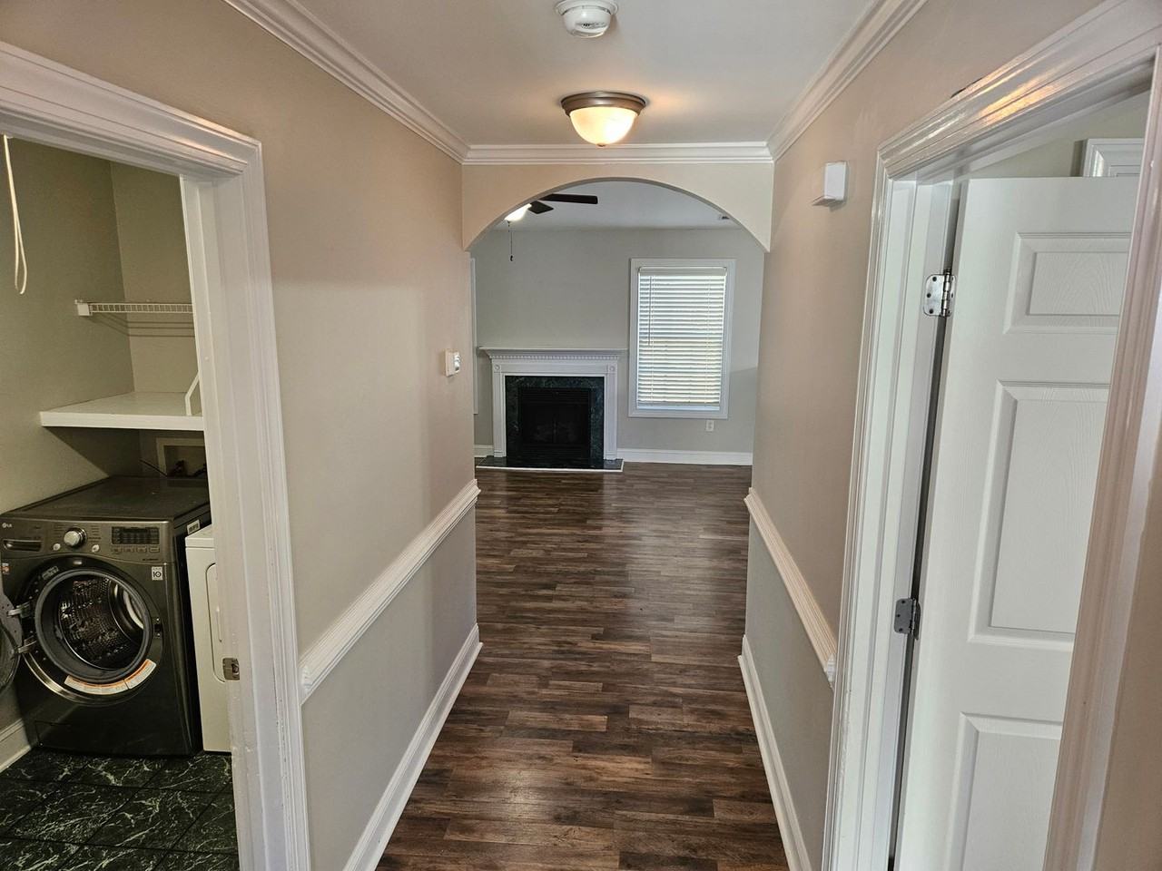 520 Texanna Way - Photo 4 of 23