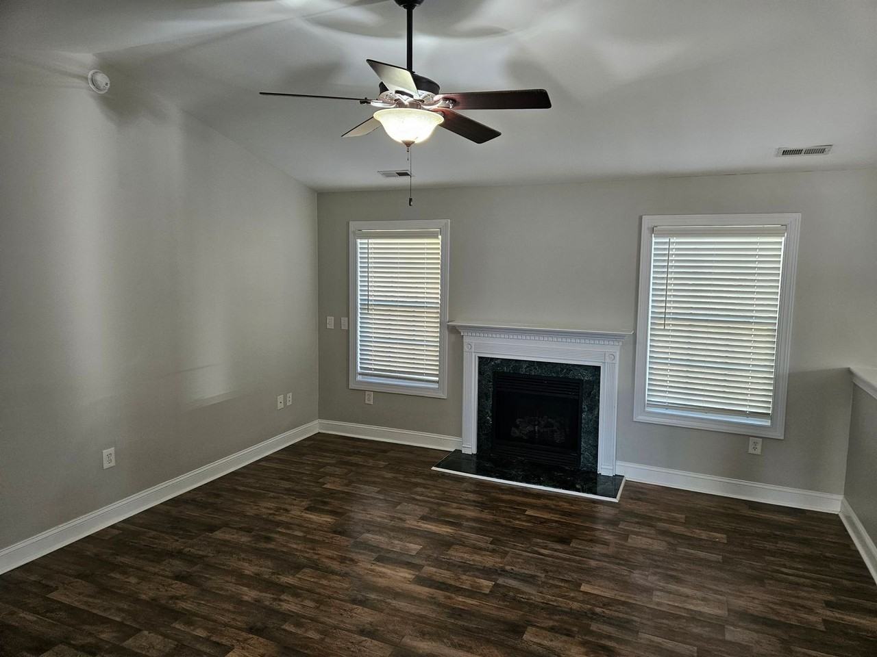 520 Texanna Way - Photo 7 of 23