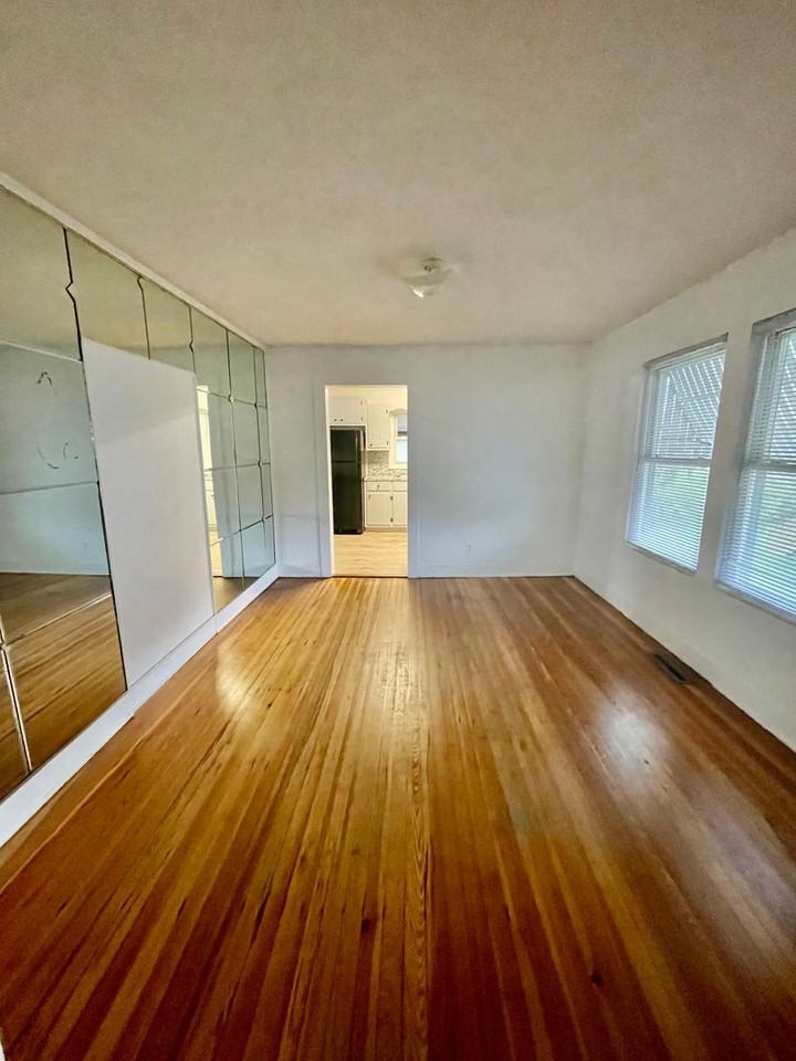 118 W Harrison Ave - Photo 5 of 17