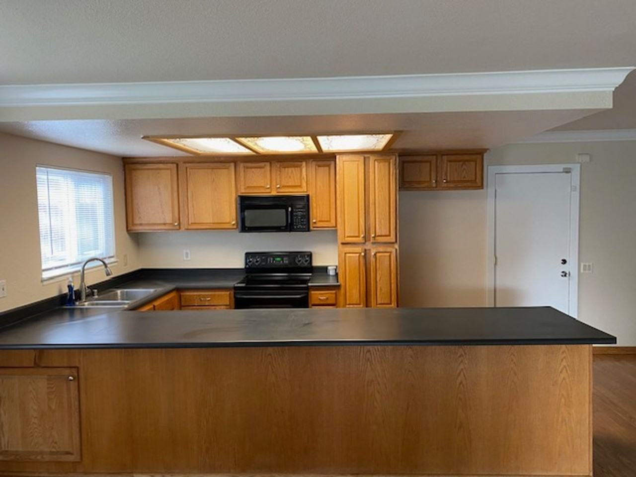 5958 Jeanine Dr - Photo 7 of 15