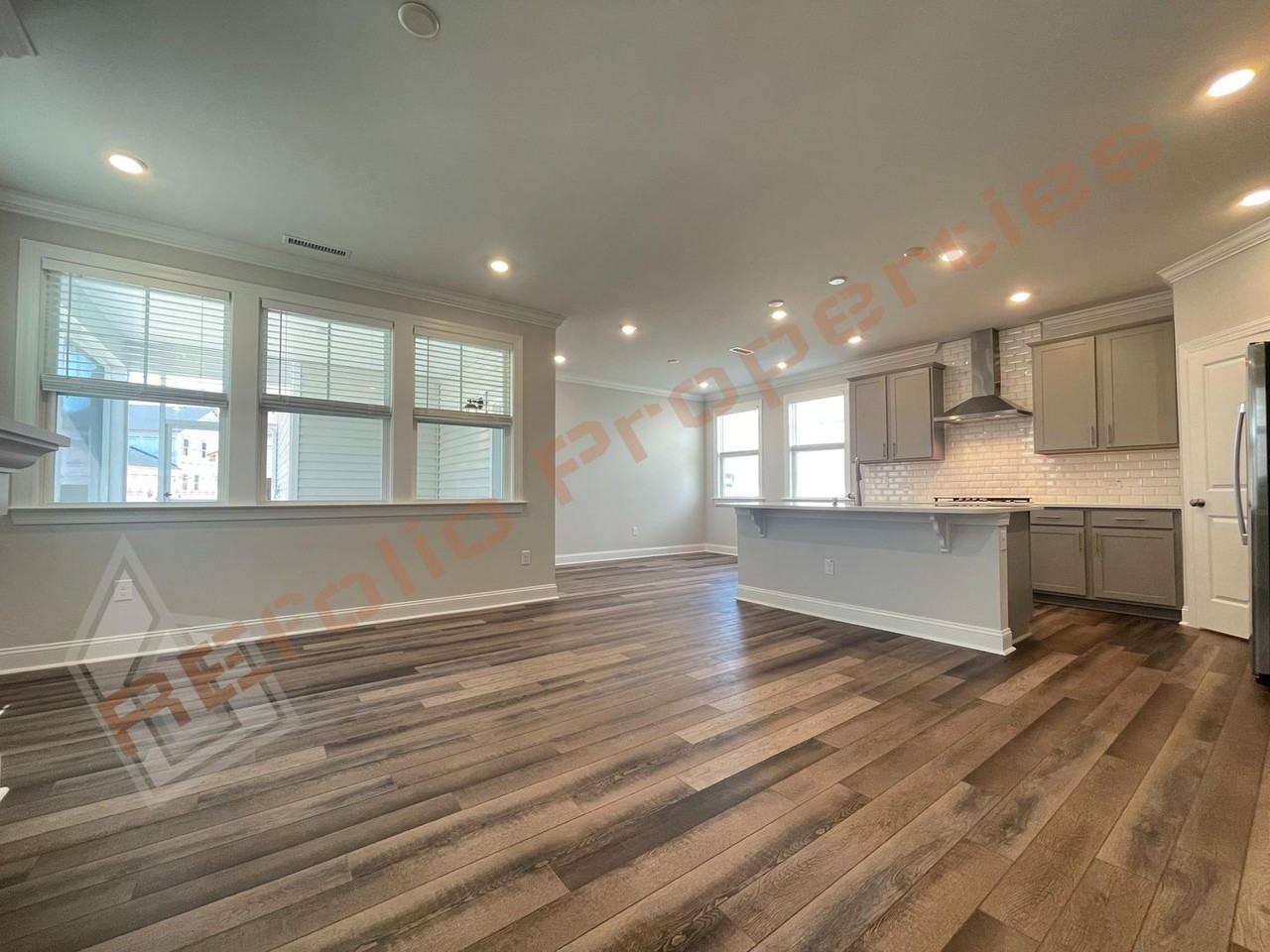 152 Baymouth Ln - Photo 3 of 35