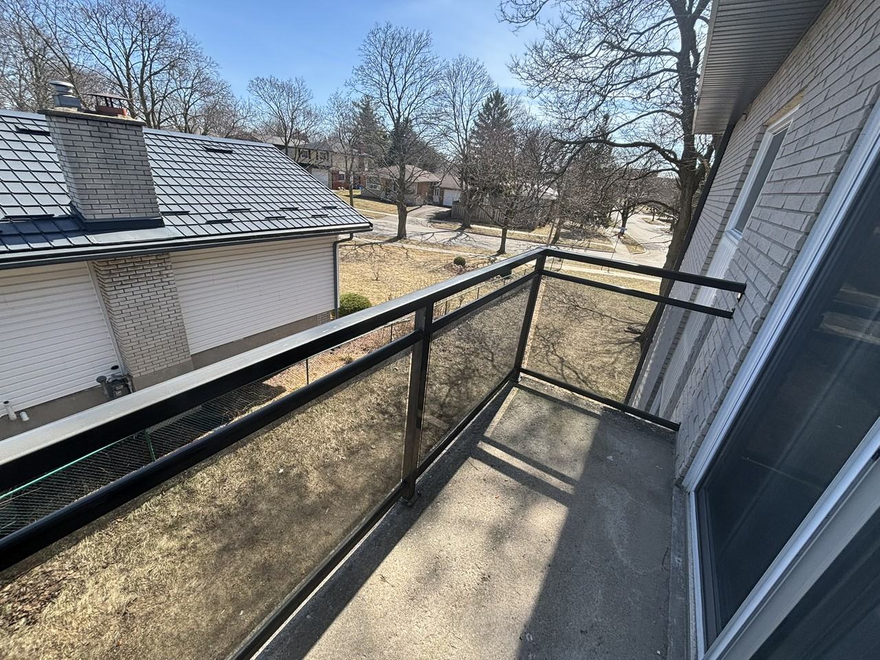 50 305-50 Queenston Drive #305 - Photo 2 of 11