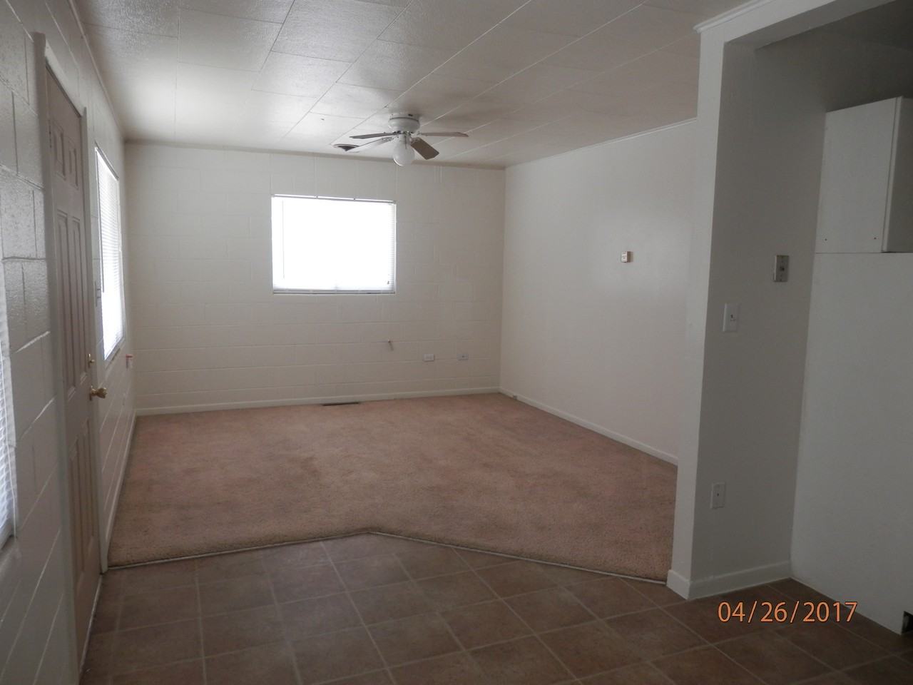 915 S Platinum Ave - Photo 3 of 21