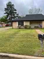 featured image of 1718 Clearwood Dr