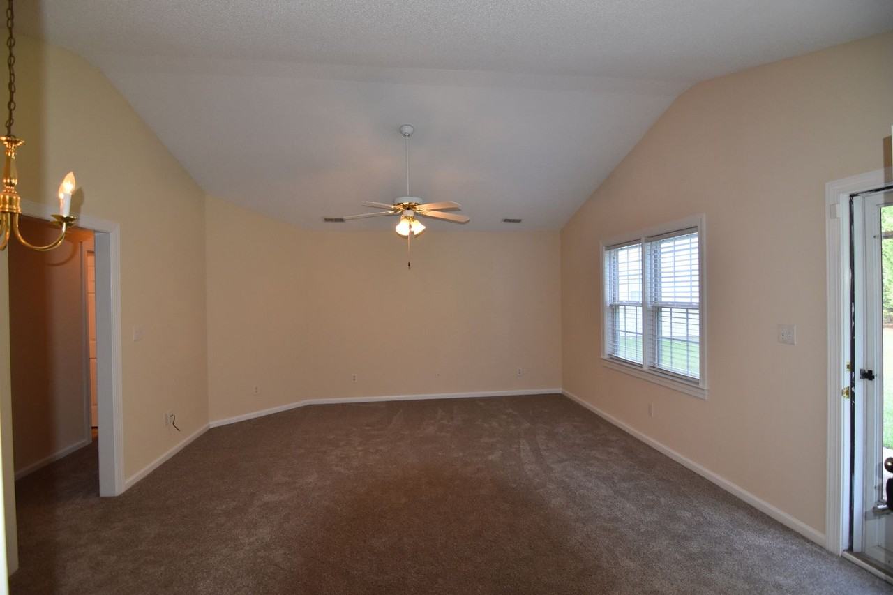 3507 Jayne Ln Nw Apt 4a - Photo 4 of 27