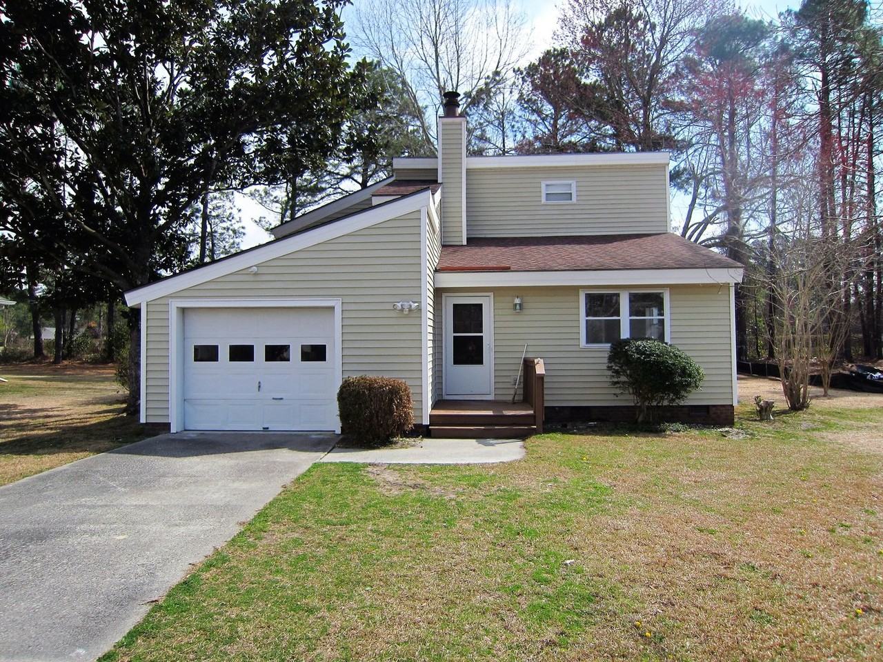 1208 Caracara Dr - Photo 2 of 33