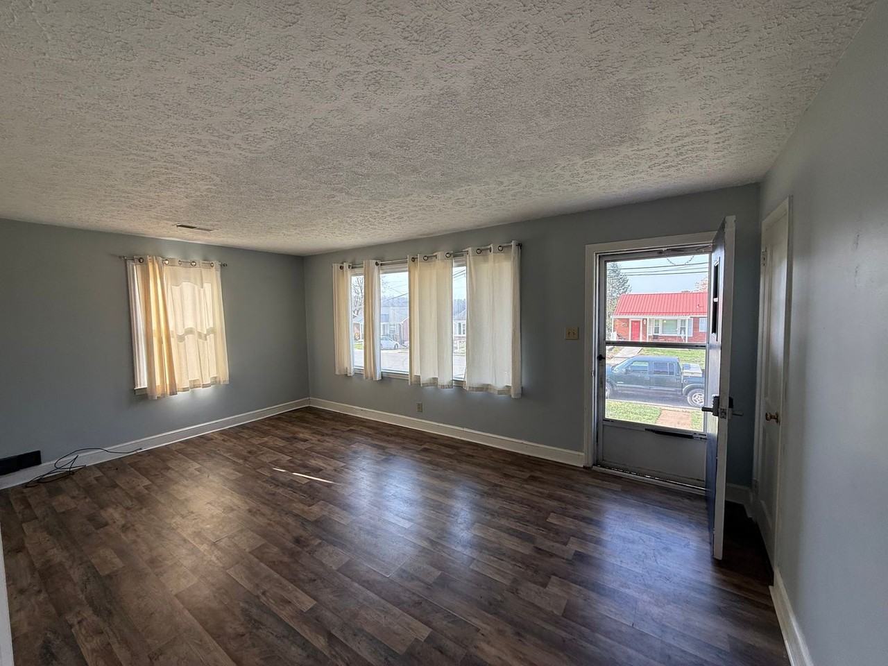 103 Wood St - Photo 2 of 15
