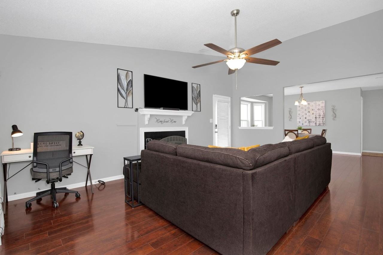 3915 Harden Rd - Photo 4 of 21