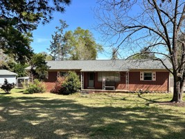 featured image of 864 Springdale Rd