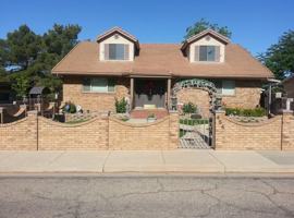 featured image of 454 South 500 East