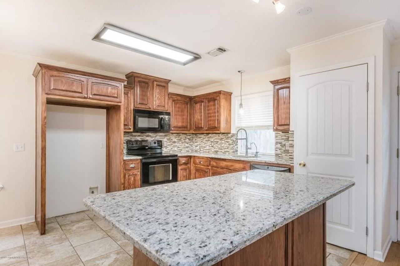 8 Windy Meadow Ln - Photo 4 of 19