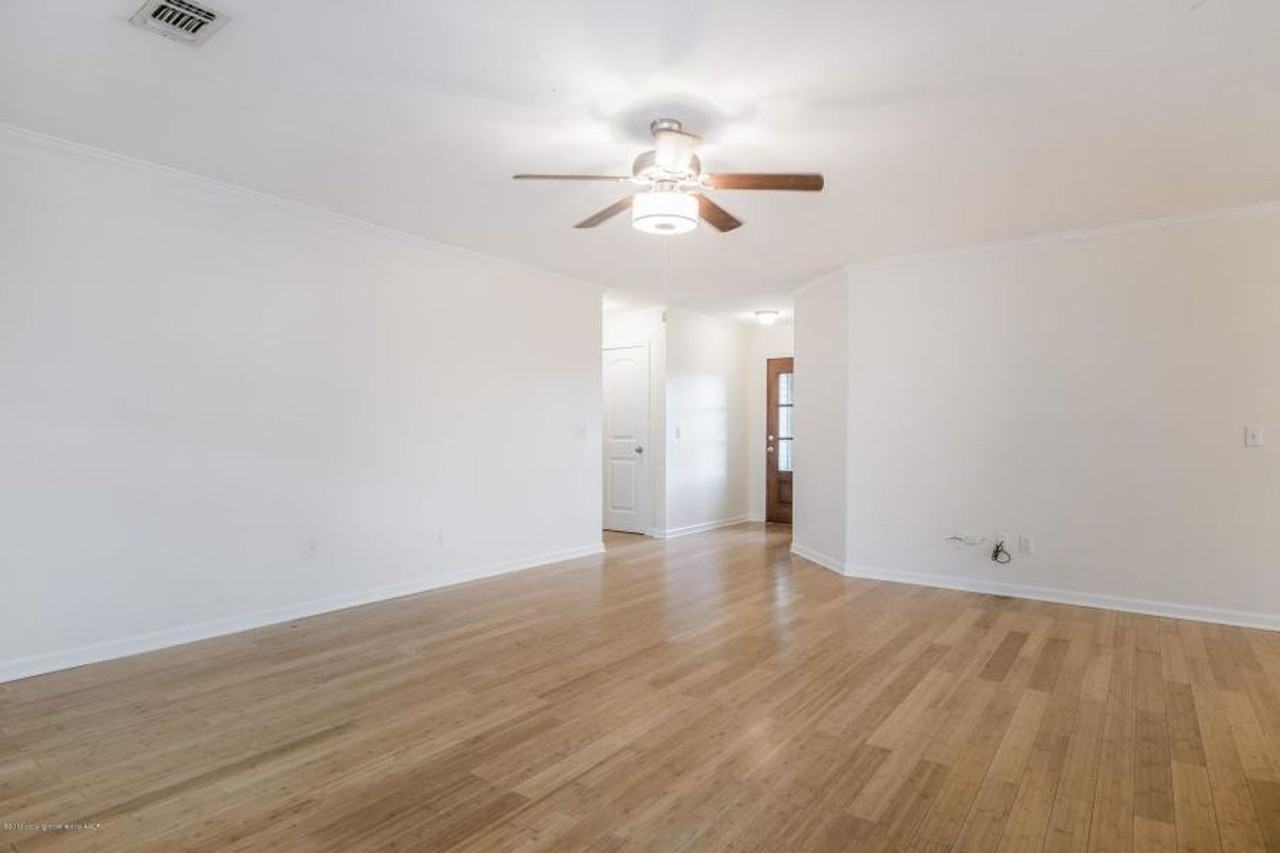 8 Windy Meadow Ln - Photo 6 of 19