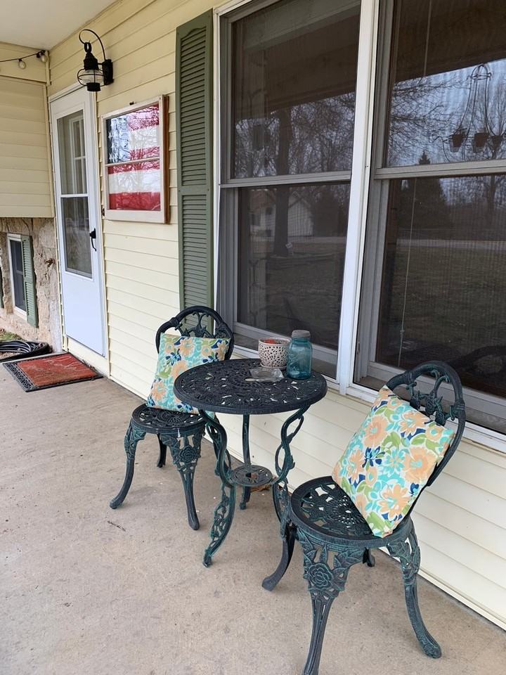 16460 Harmony Ln - Photo 3 of 32