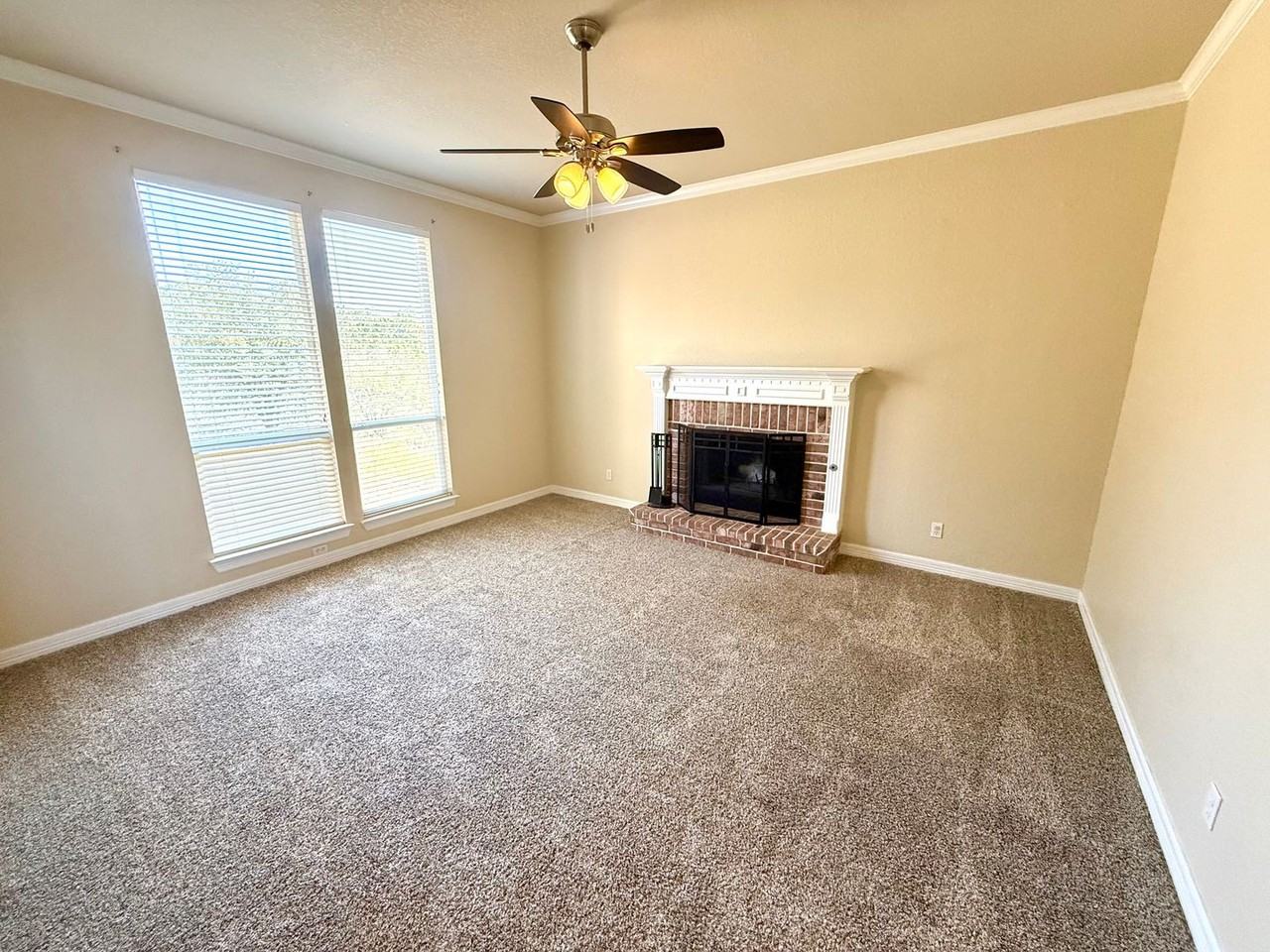 21606 Roan Blf - Photo 6 of 50