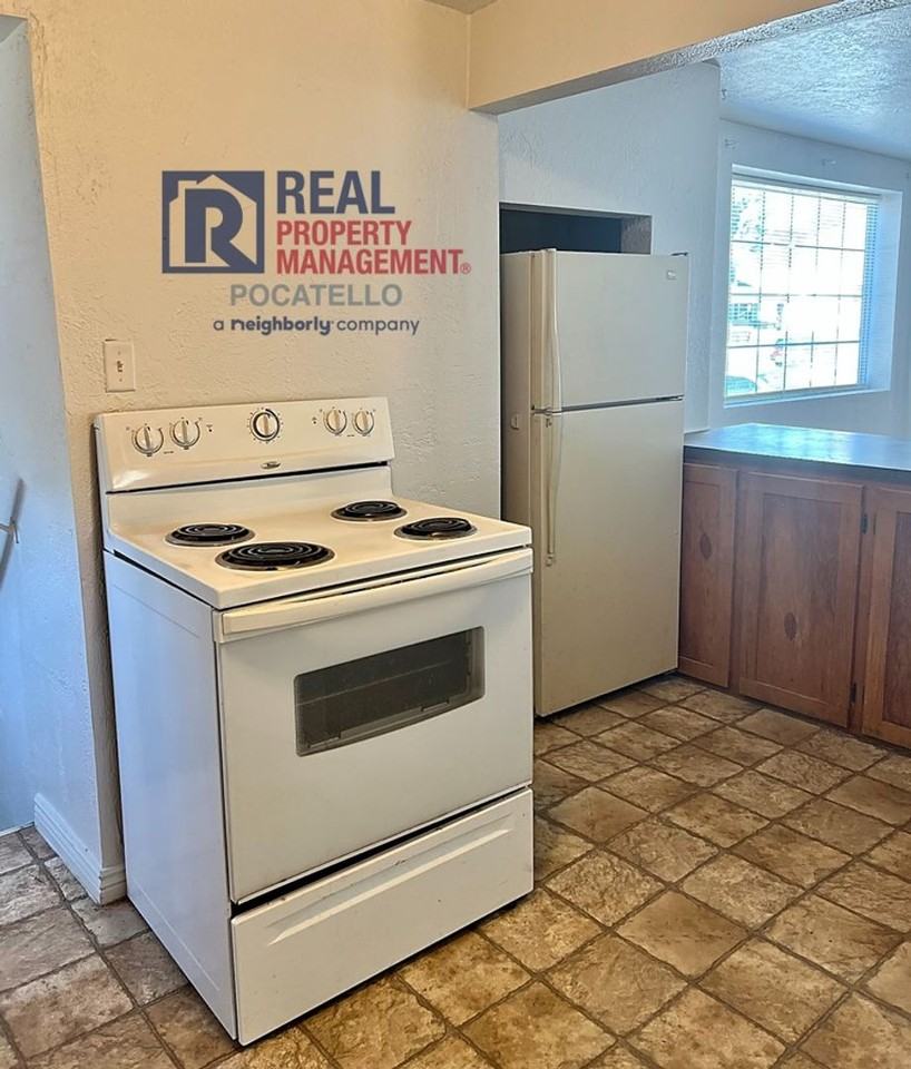 147 N Grant Ave - Photo 6 of 23