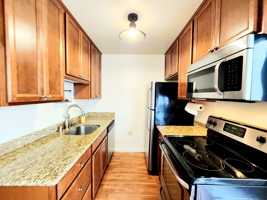 featured image of 1320 El Camino Real