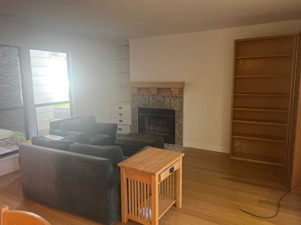 1913 Manet Pl - Photo 2 of 8