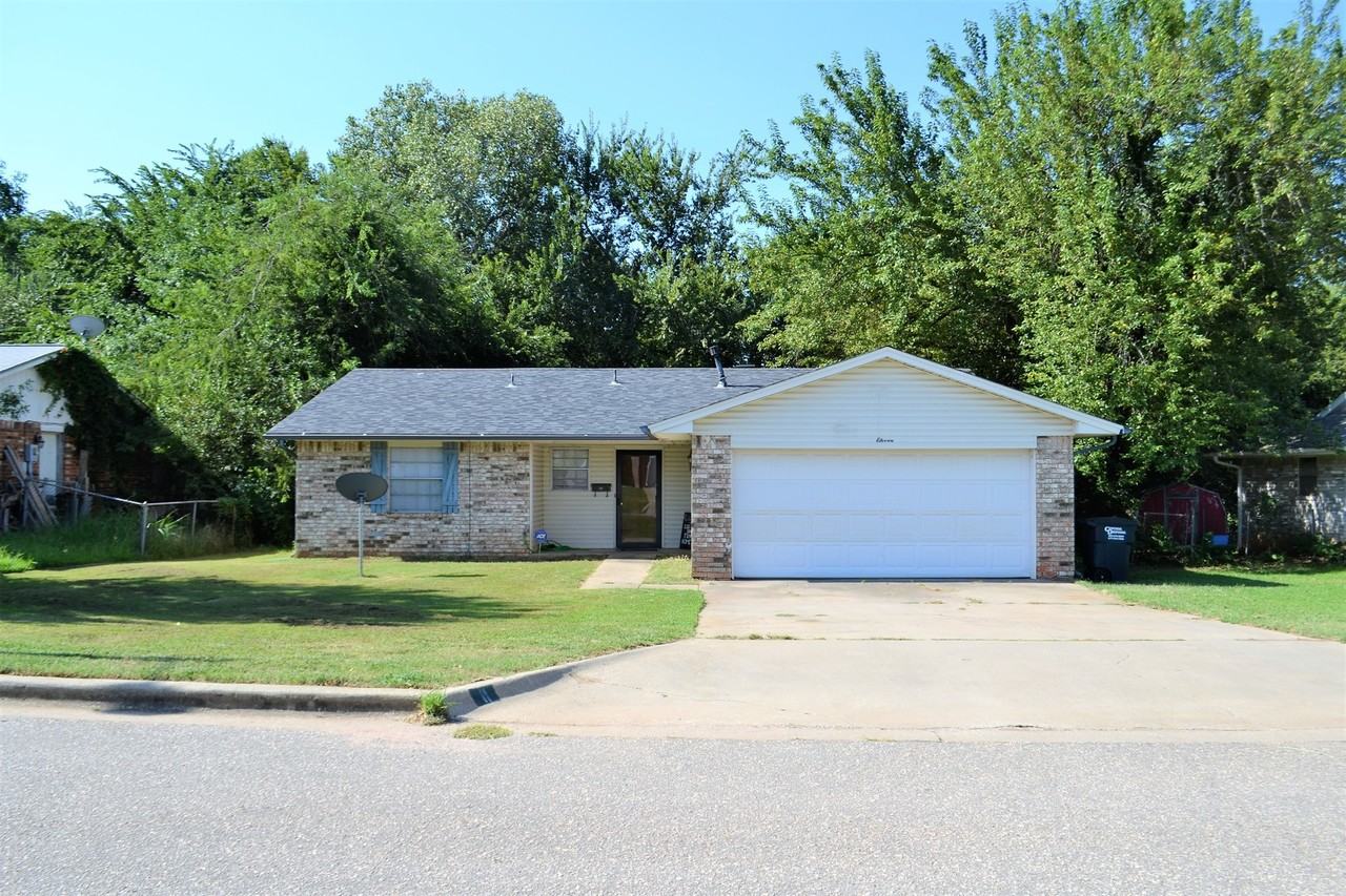 11 Rock Hollow Rd - Photo 4 of 39