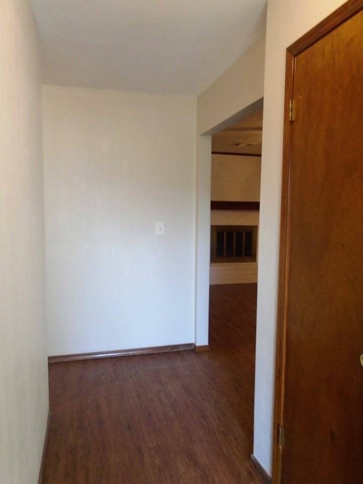11 Rock Hollow Rd - Photo 6 of 39