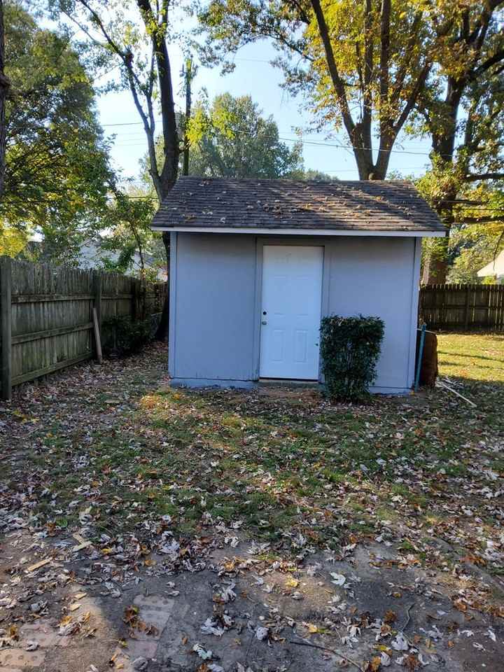 3733 Vernon Ave - Photo 5 of 22