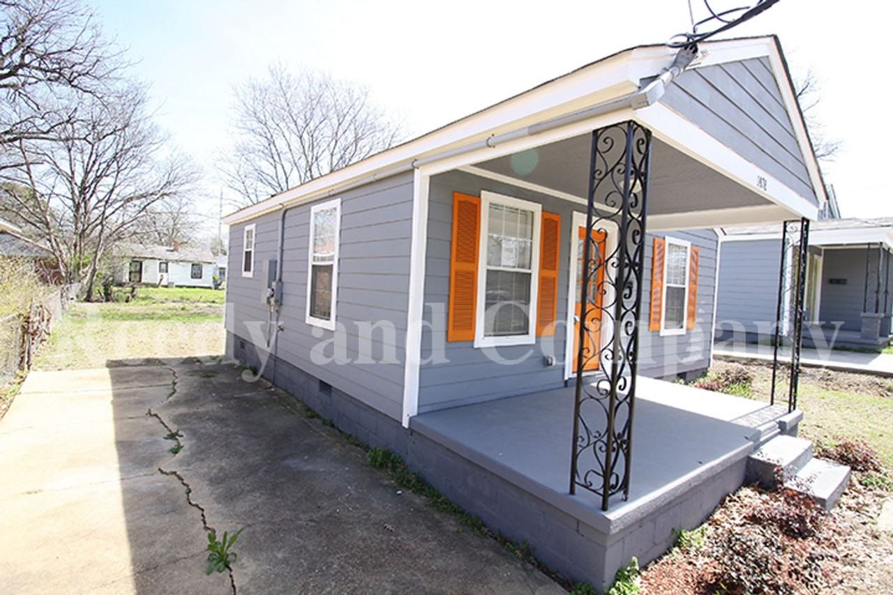 1478 Oriole St - Photo 3 of 15