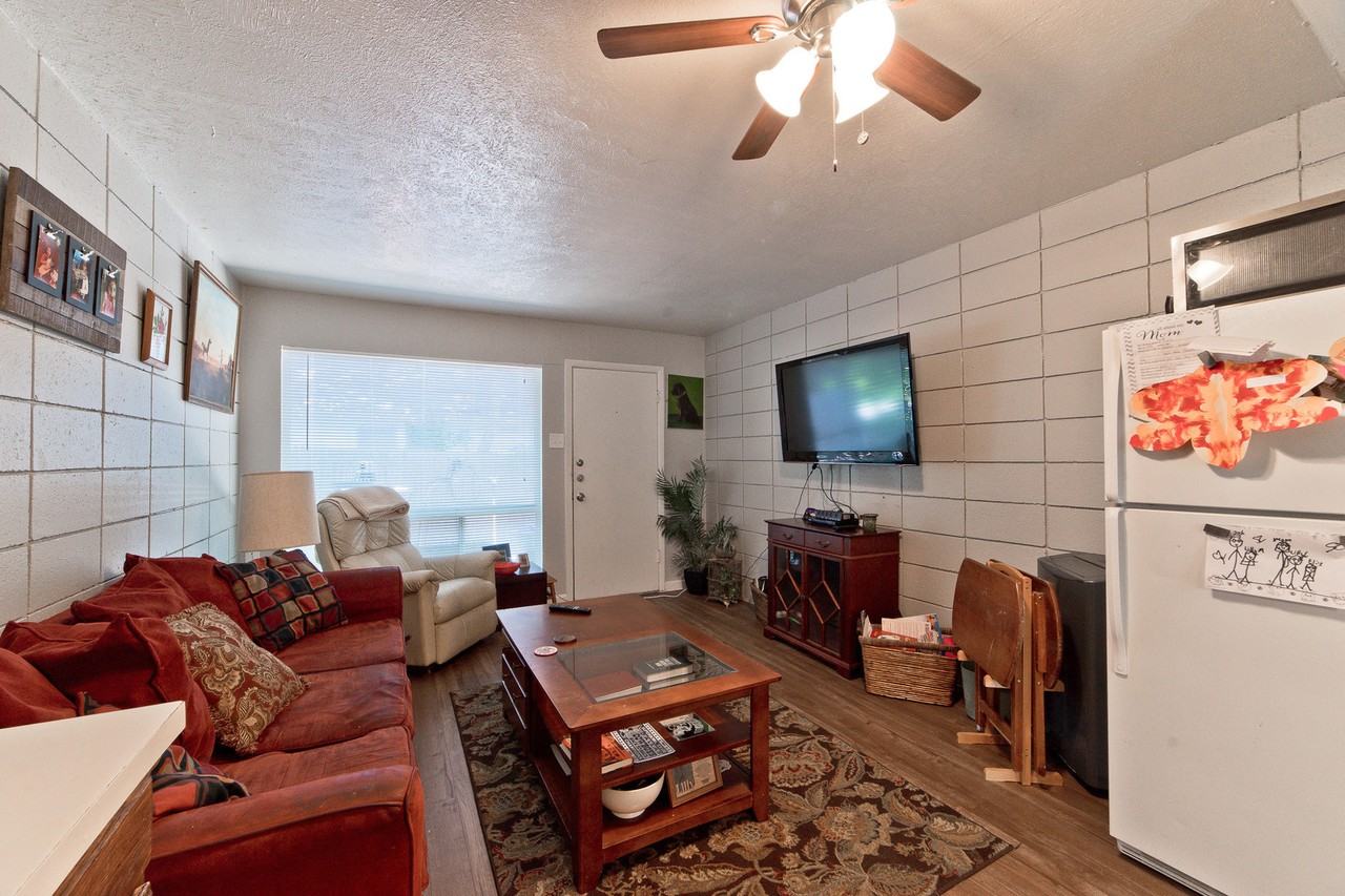 9008 San Benito Way - Photo 3 of 46