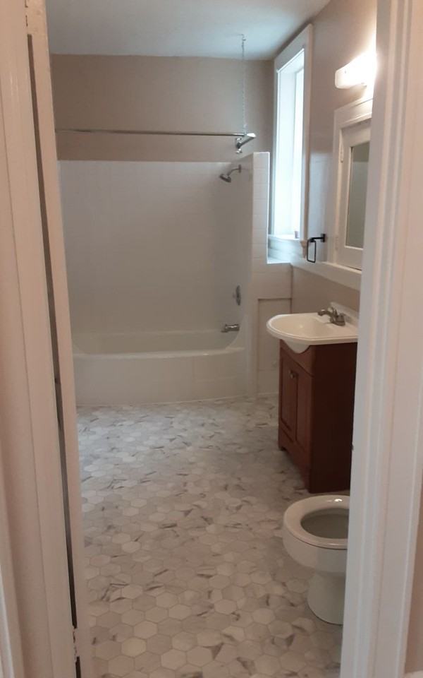 Altadena Apartment Community - Photo 4 of 9