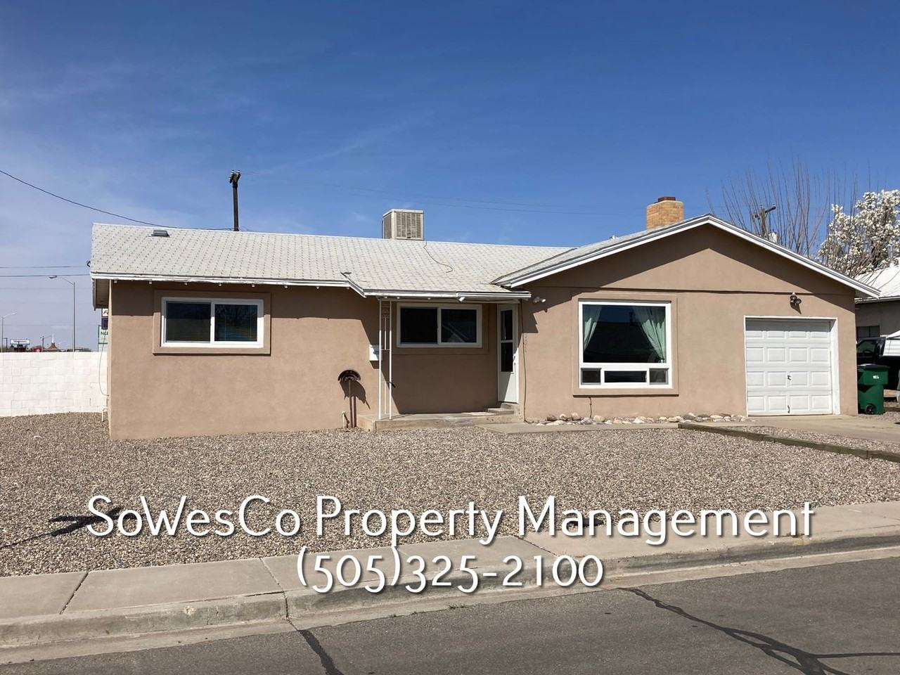 2001 N Mesa Verde Ave