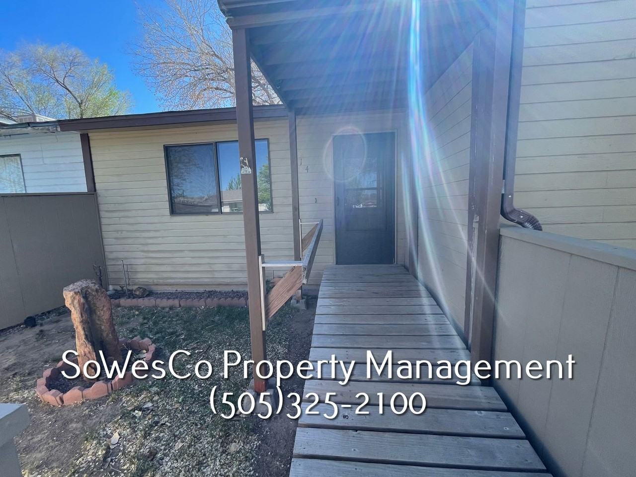 314 N Kittell Loop - Photo 3 of 10