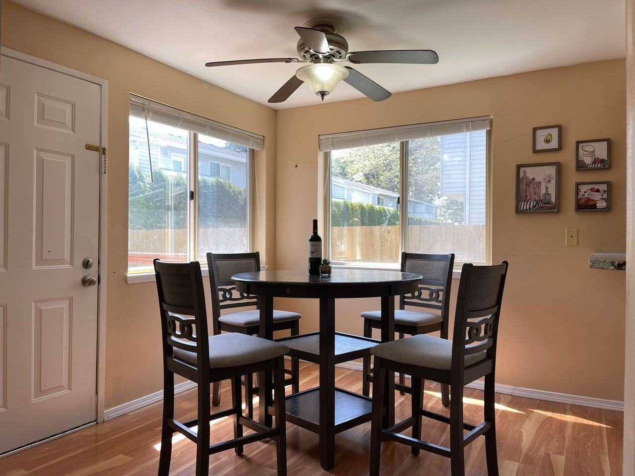 3421 M Pl Se #B - Photo 6 of 15