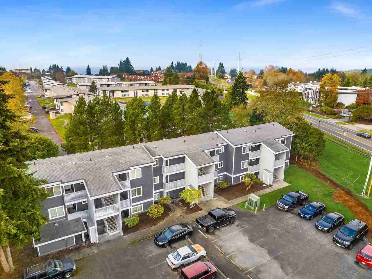 The Landing at North 26th - Photo 5 of 50