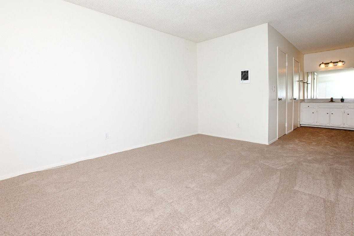 Sandalwood Apartments - Photo 5 of 50