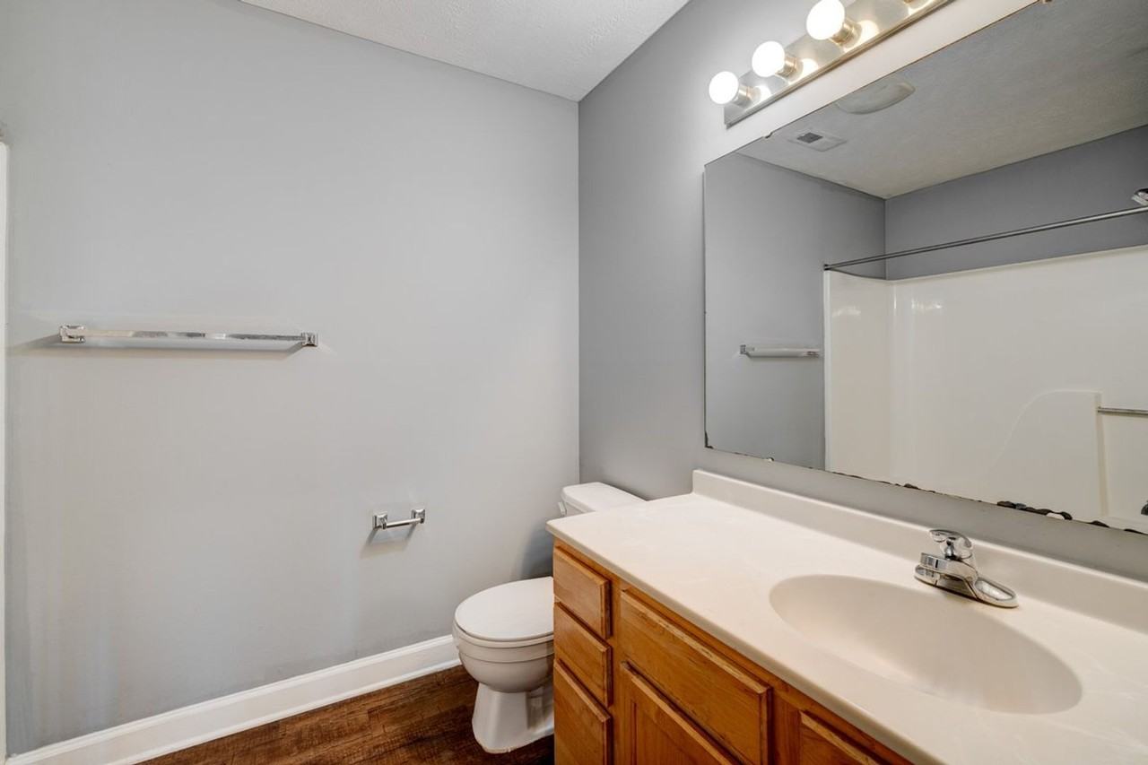 Cross Lake Apartments - Photo 3 of 17