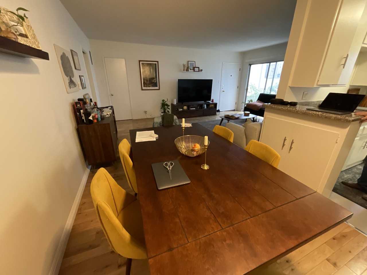 Rexford Apartments - Photo 6 of 19