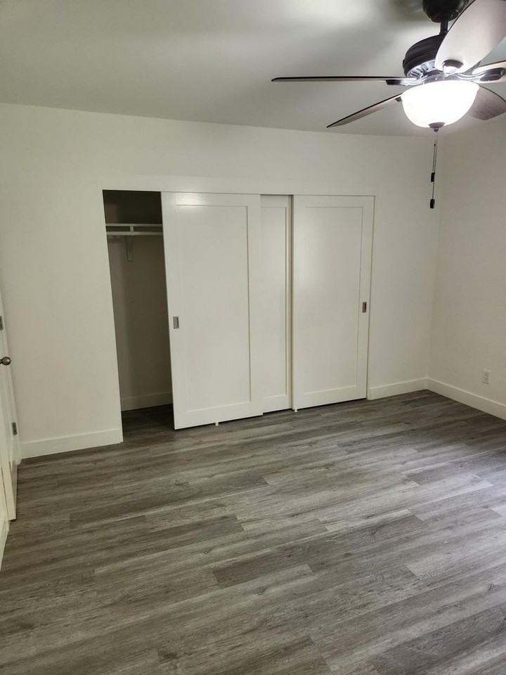 Hillside Terrace Apartments - Photo 5 of 25