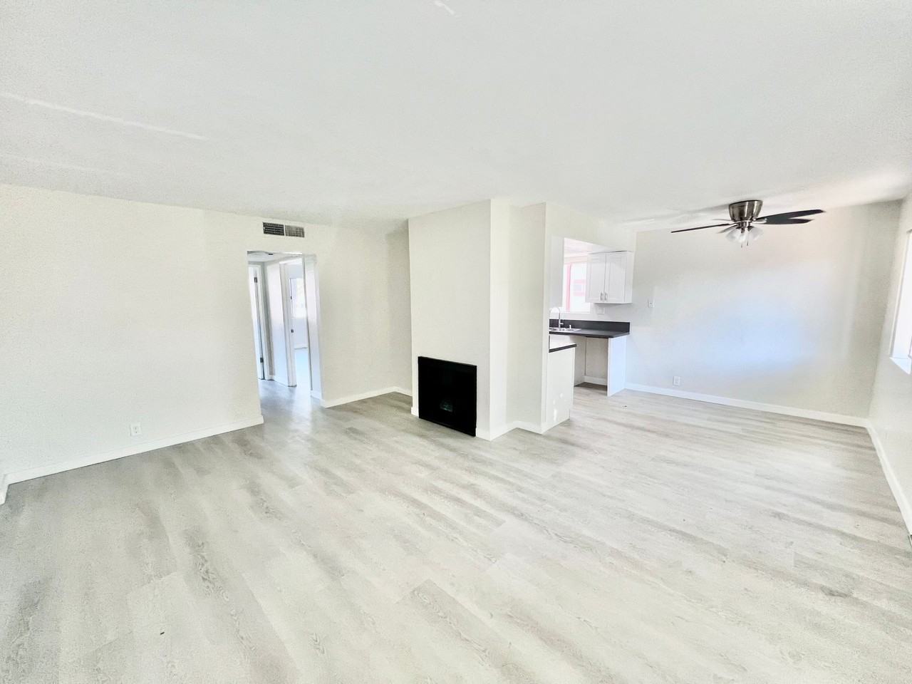 Foothill Apartments - Photo 3 of 6