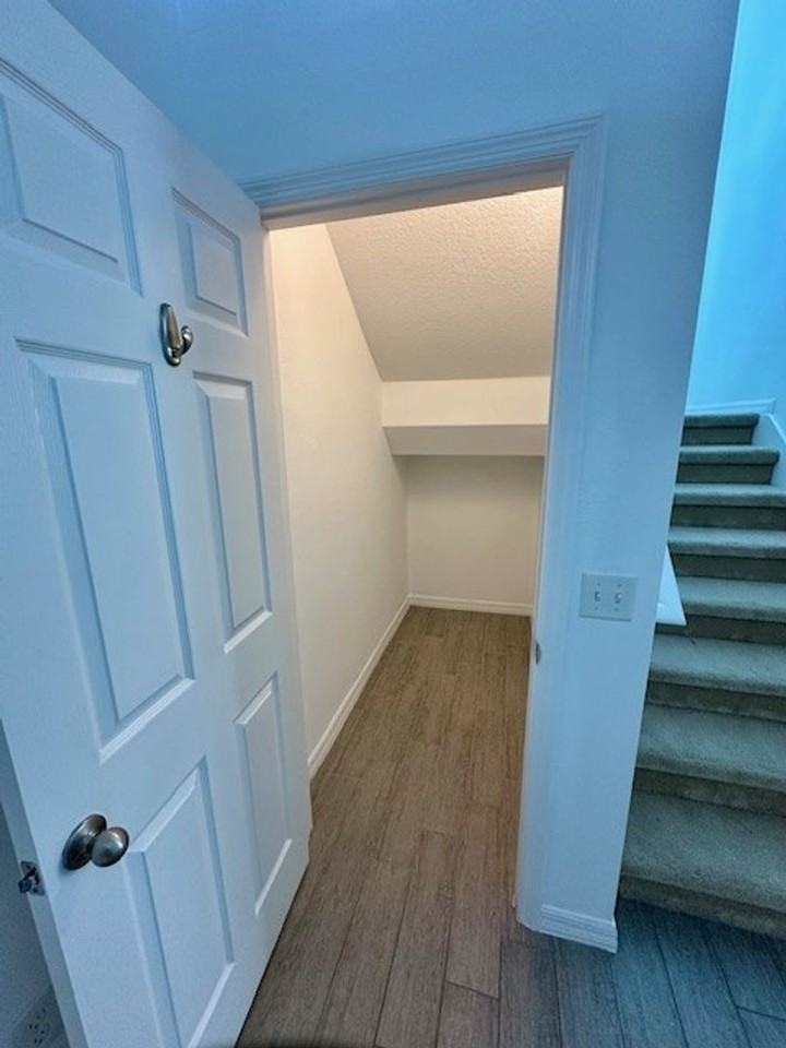 8642 Powder Ridge Trl - Photo 5 of 30