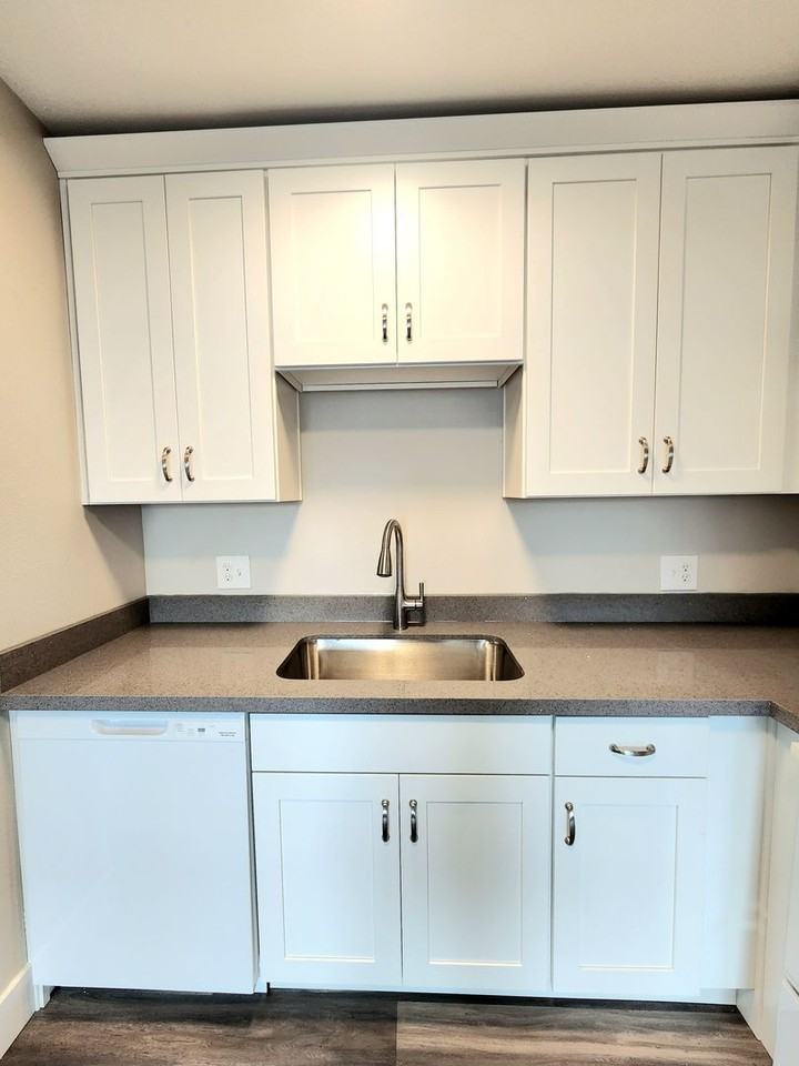 Kent Fifth Avenue Flats - Photo 5 of 29