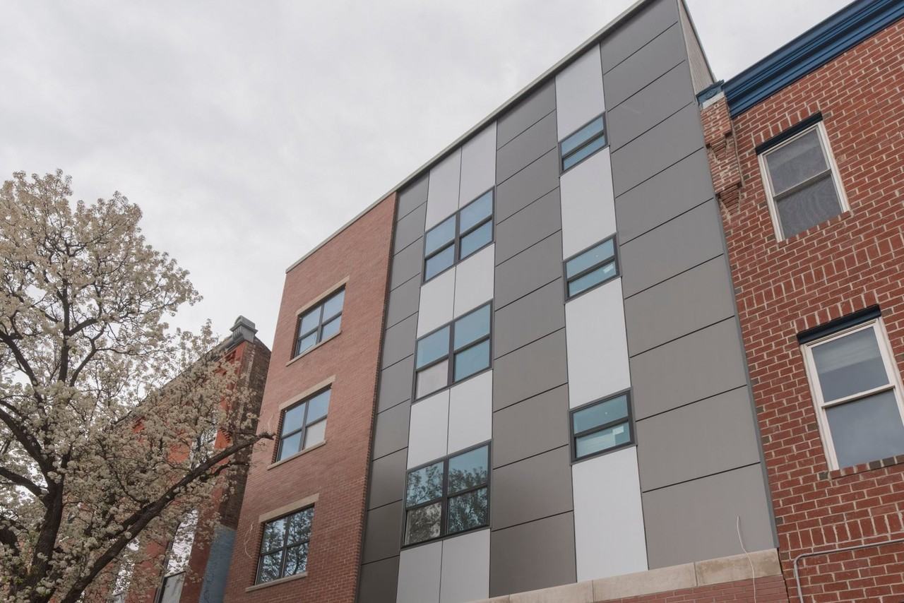 3935-3937 Lancaster - Photo 3 of 33