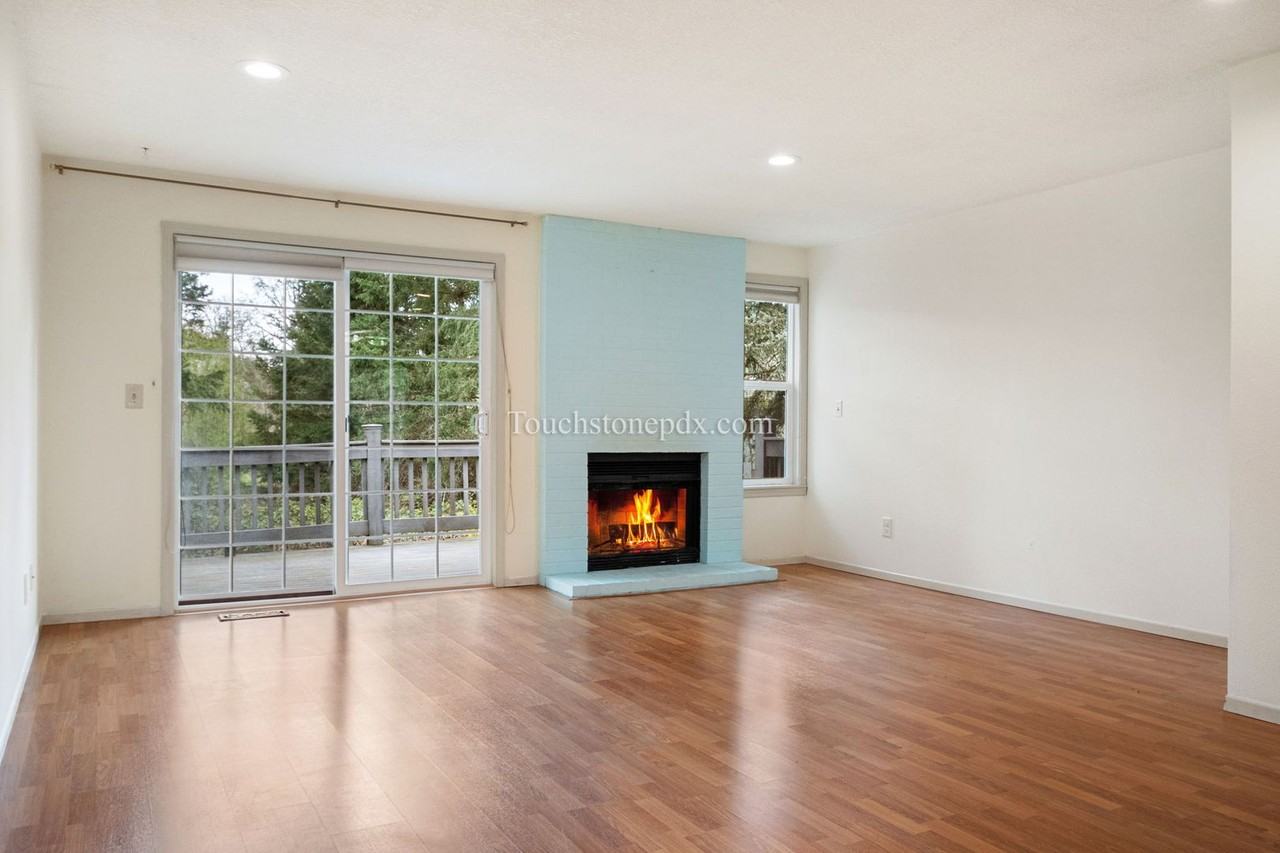 6330 Sw 152nd Ave - Photo 7 of 33