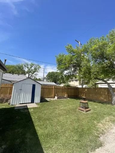 769 Hector Ave - Photo 3 of 10