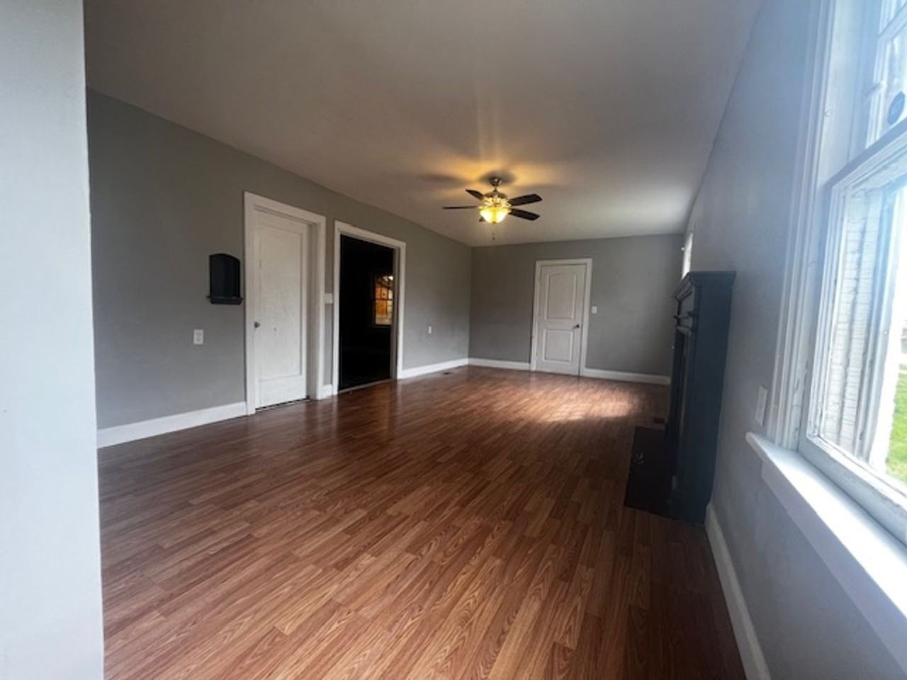 1242 Logan Ave Nw - Photo 2 of 6