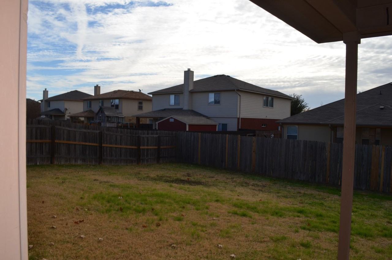 5318 Birmingham Cir - Photo 2 of 24