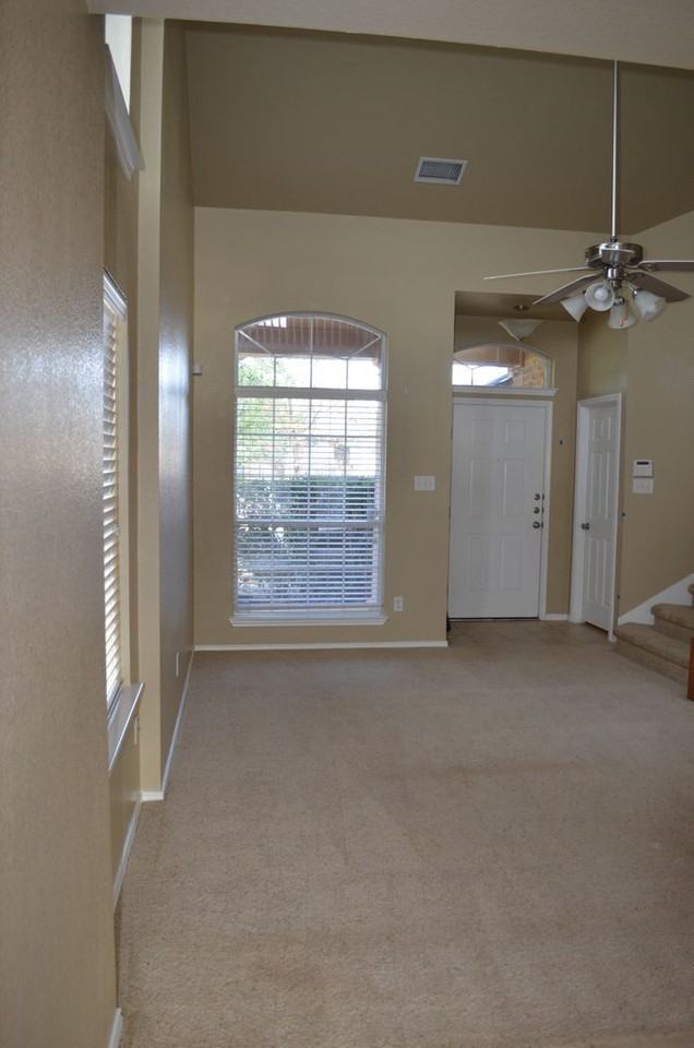5318 Birmingham Cir - Photo 5 of 24