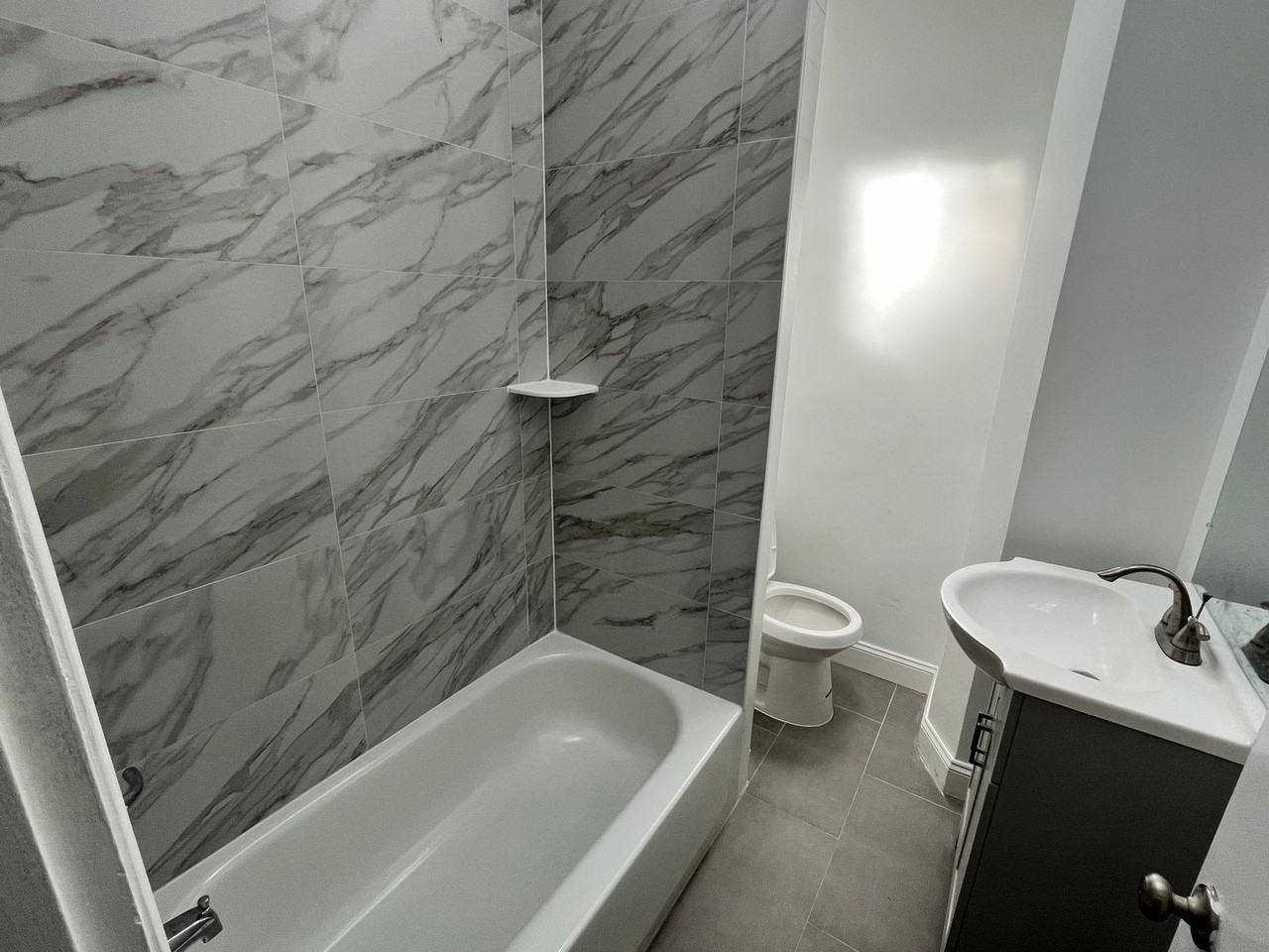 4624 Van Kirk St - Photo 7 of 29