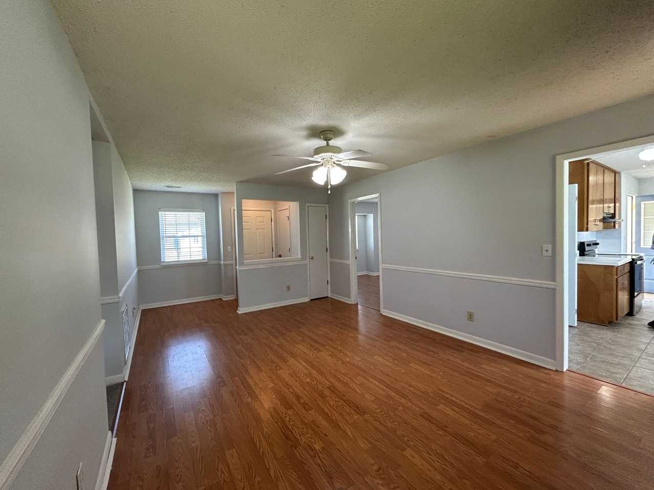 3106 Apple Valley Ln - Photo 5 of 33