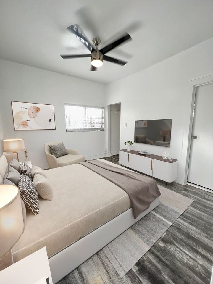 FF2N1, LLC - Photo 5 of 10