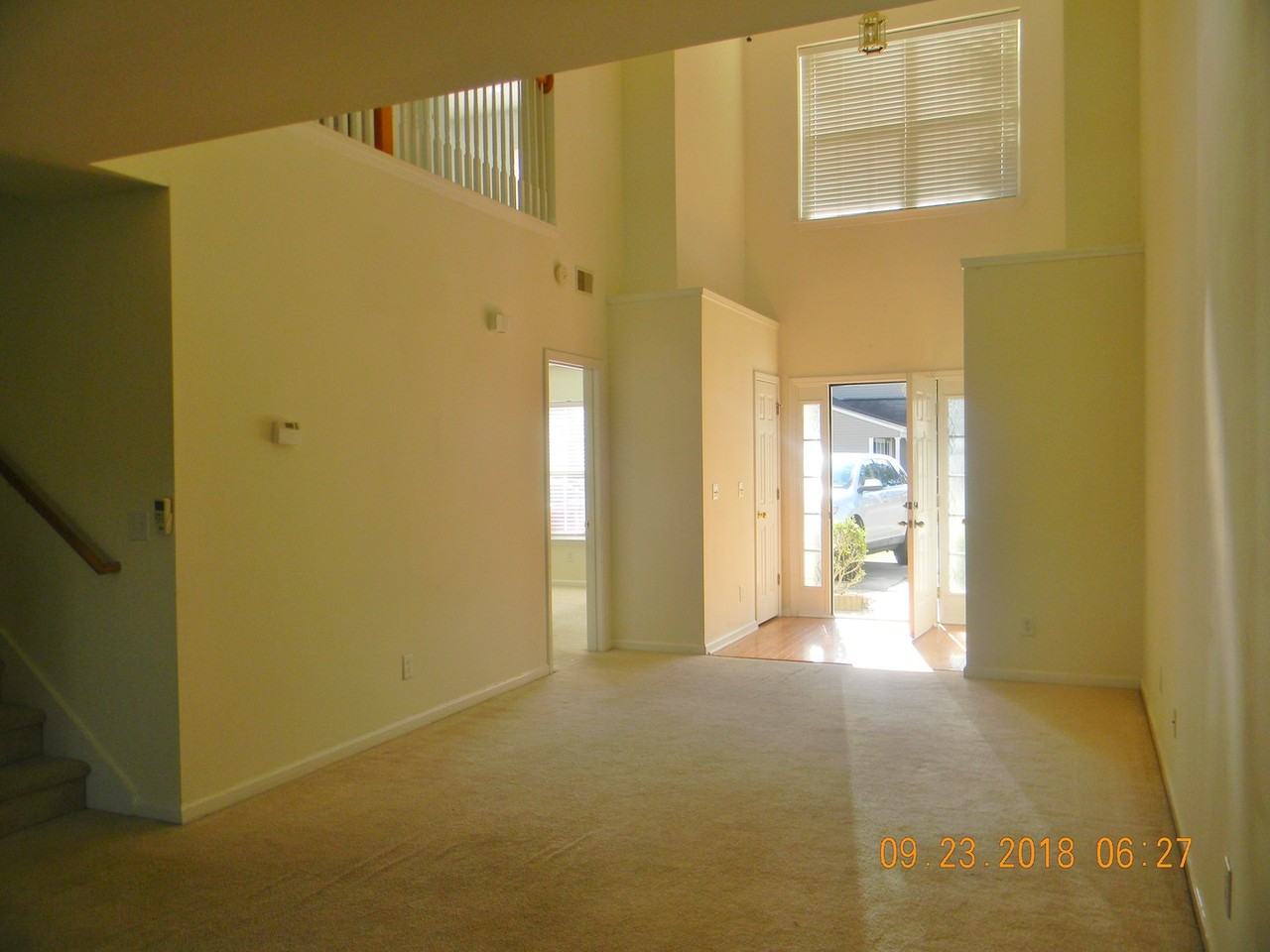 9180 Maple Grove Dr - Photo 3 of 15