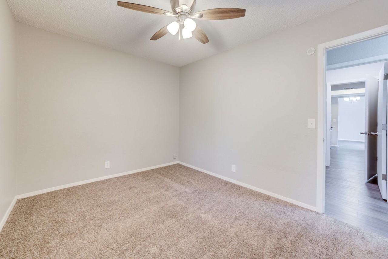 9302 S 90th East Ave - Photo 2 of 33