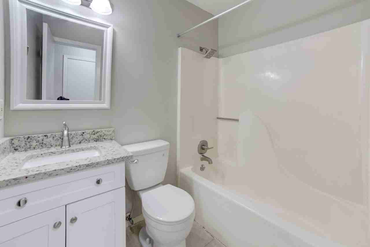 9302 S 90th East Ave - Photo 4 of 33